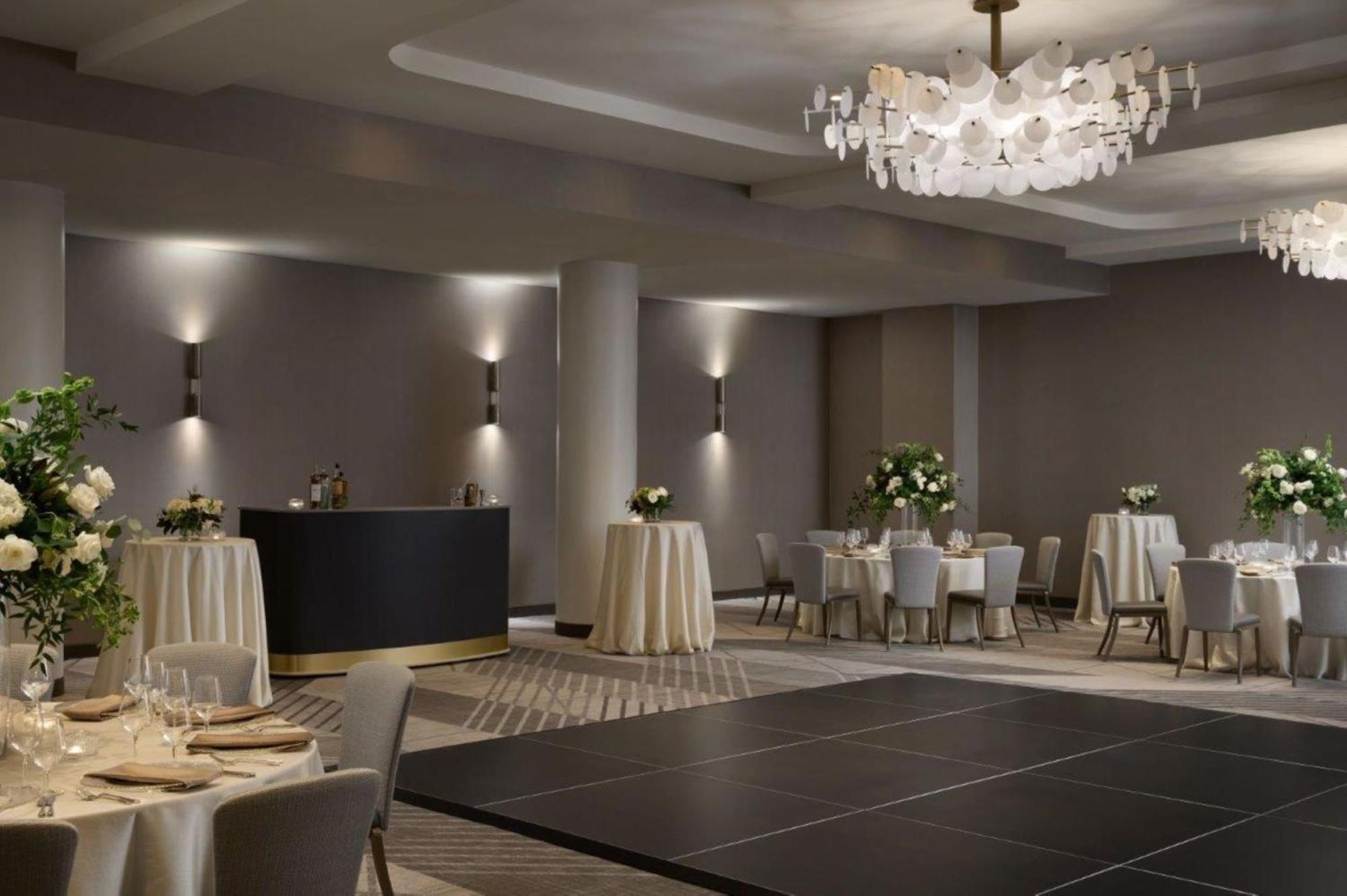 Intercontinental Indianapolis By Ihg Ξενοδοχείο Εξωτερικό φωτογραφία